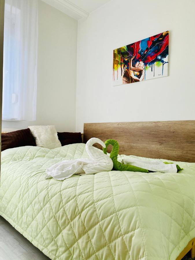 Kalvaria Apartman Szeged Eksteriør bilde